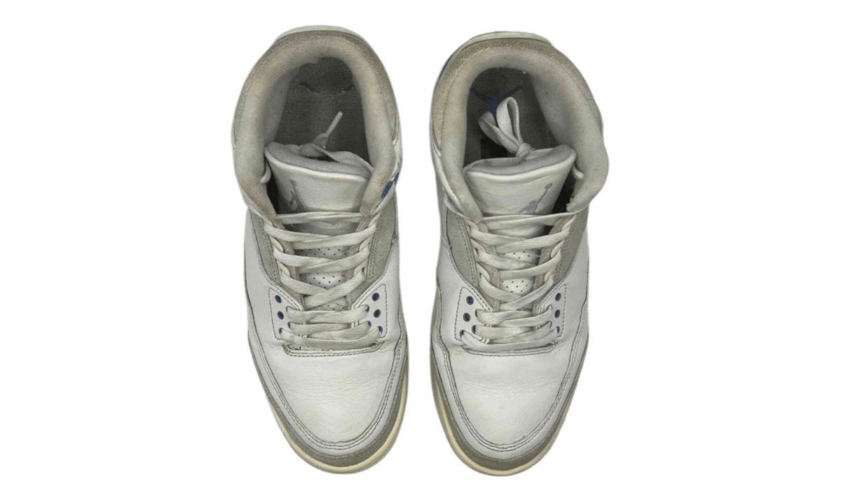 Jordan 3 Retro "Lucky Shorts" (PreOwned) (No Box)