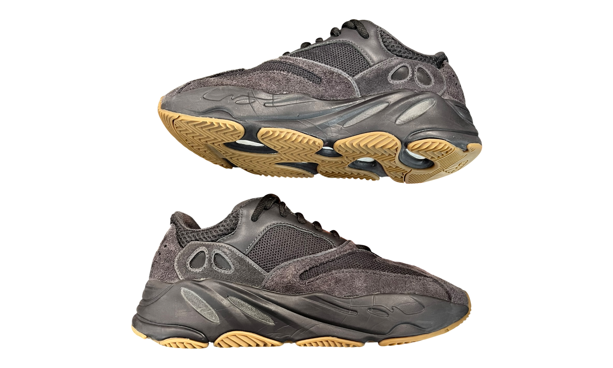 adidas Yeezy Boost 700 Utility Black (PreOwned)