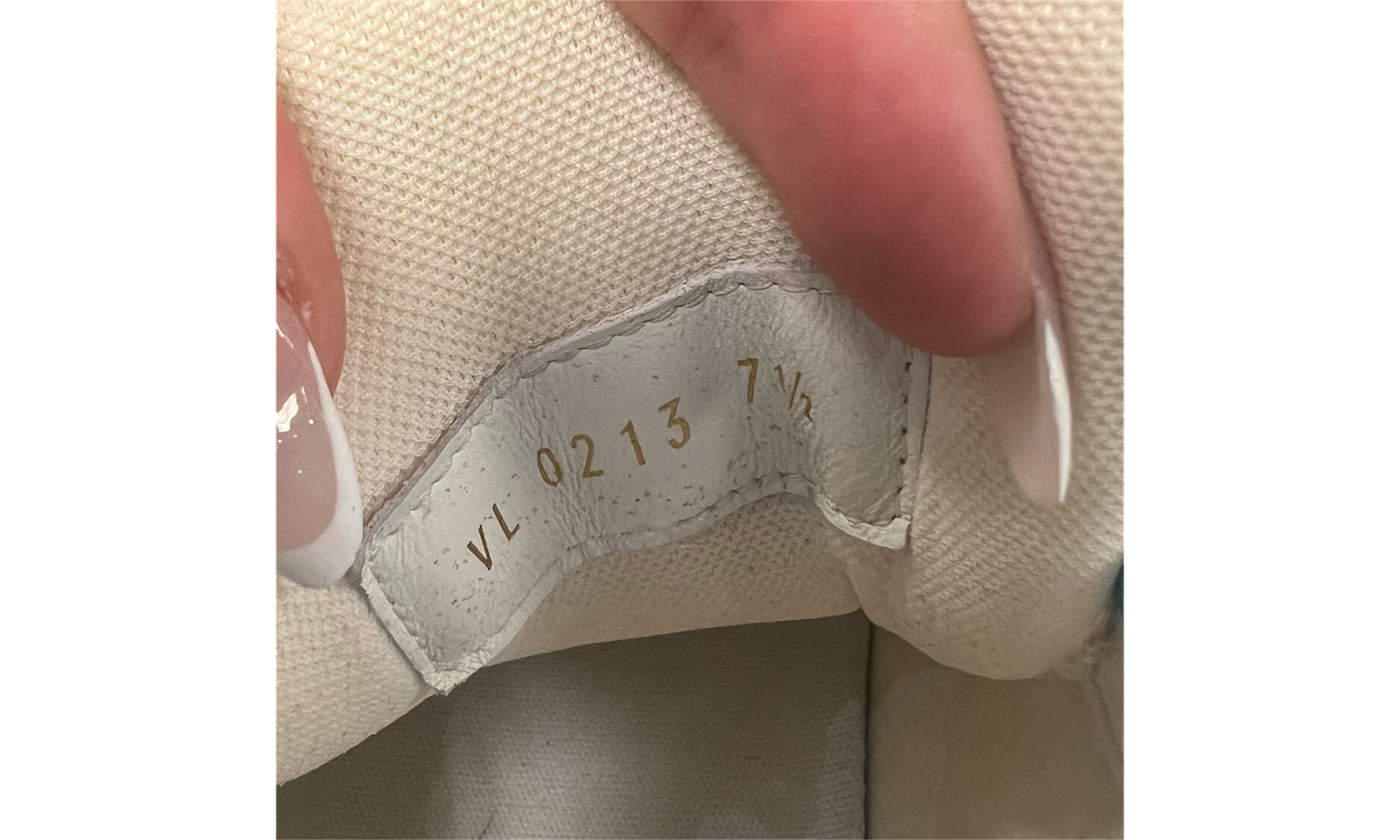 Louis Vuitton Sky Blue Trainers LV8 (PreOwned) (No Box)