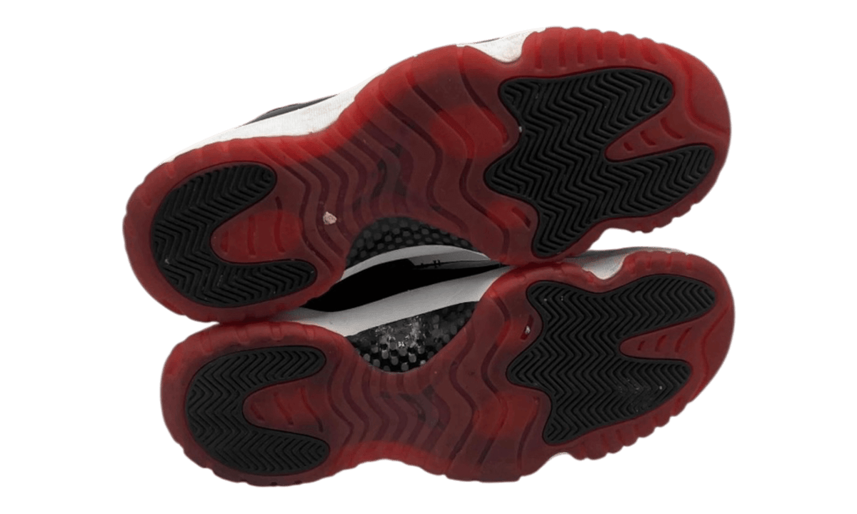 Air Jordan 11 Retro Low "Bred" (2025) (PreOwned) (No Box)