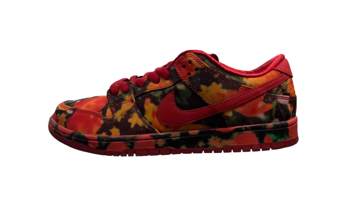 Nike SB Dunk Low The Wizard of Oz Poppy Field (PreOwned)