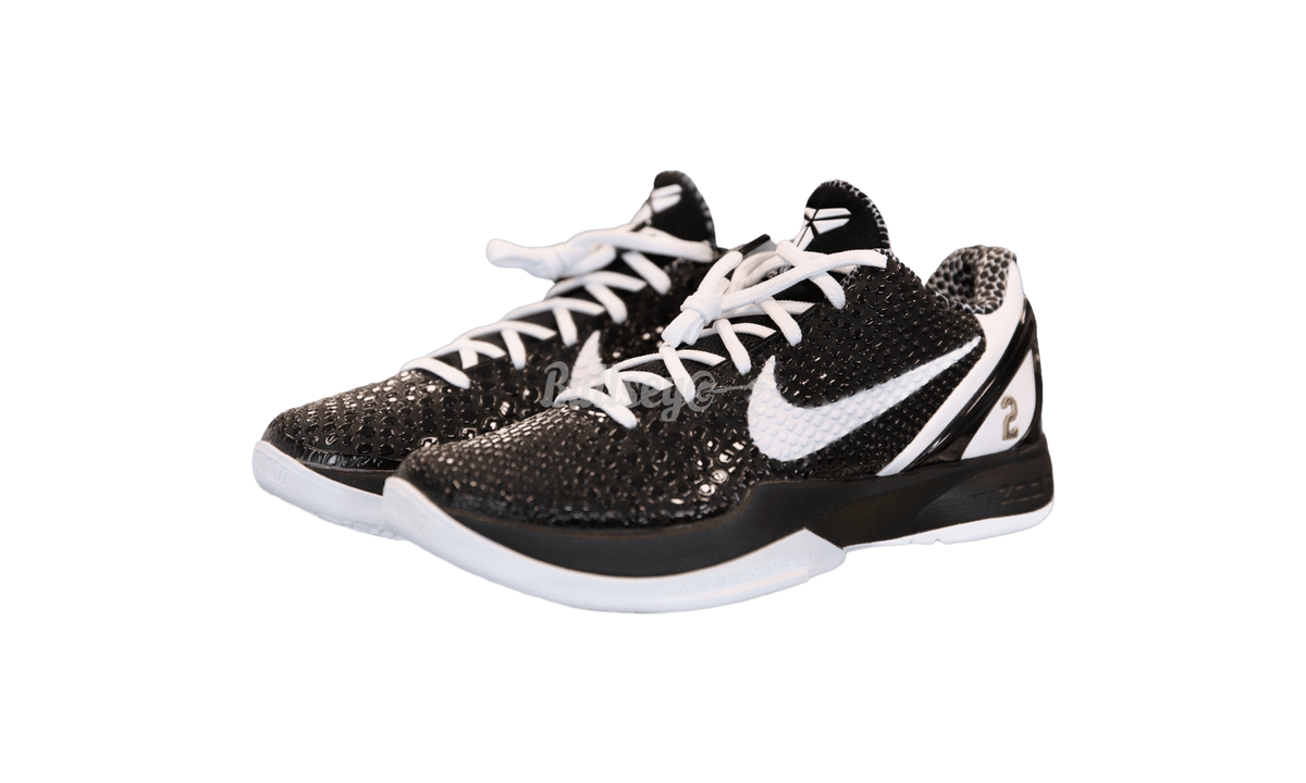 Nike Kobe 6 Proto "Mambacita Sweet 16"
