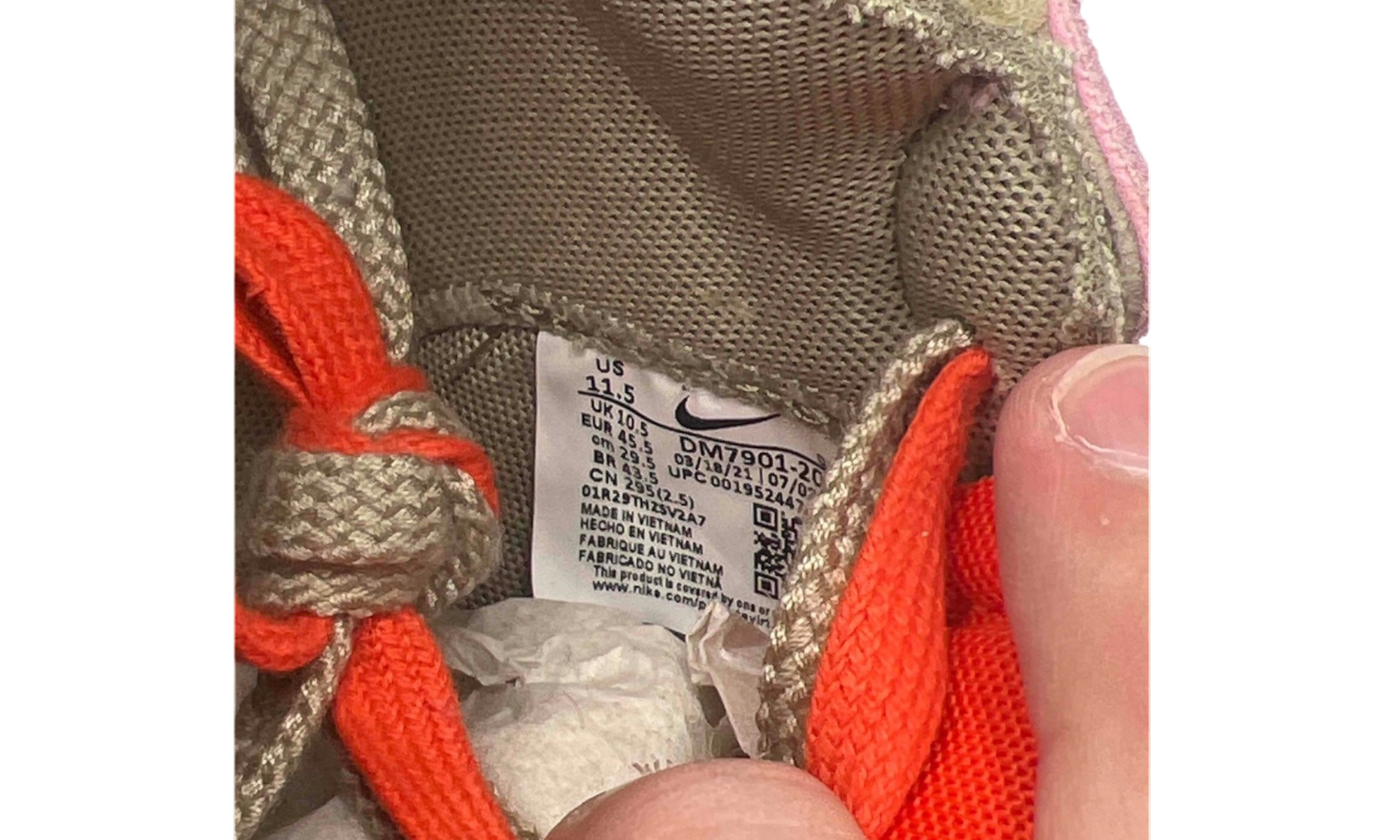 Nike Blazer Low sacai KAWS Reed (PreOWned)