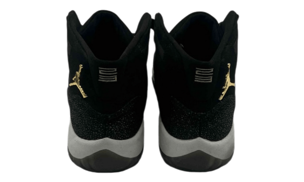 Jordan 11 Retro Heiress Black Stingray (GS)(PreOwned)