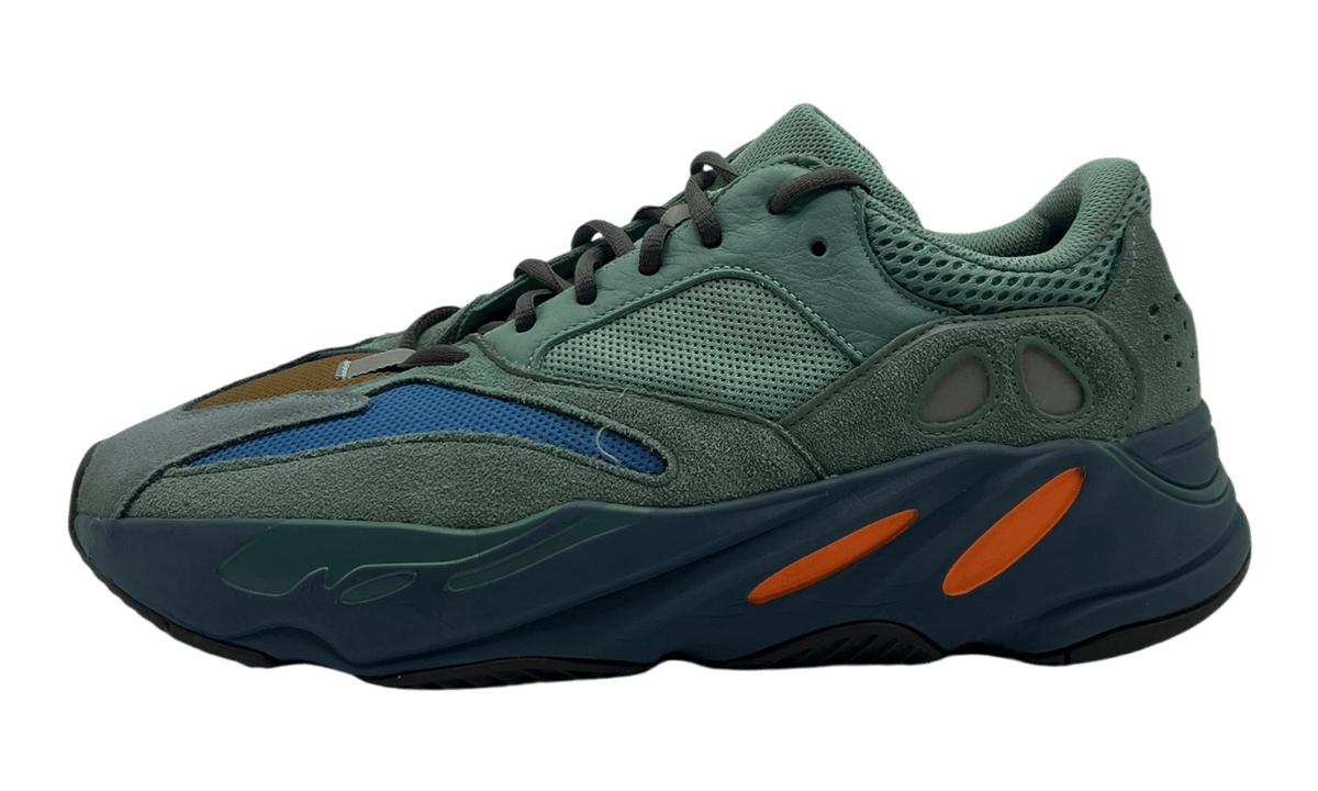 adidas Yeezy Boost 700 Faded Azure (PreOwned)