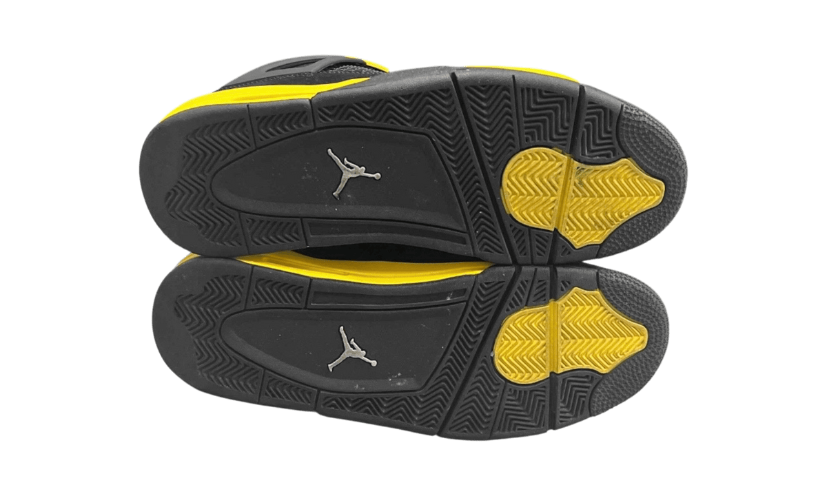 Air Jordan 4 Retro "Thunder" (2023) (PreOwned)