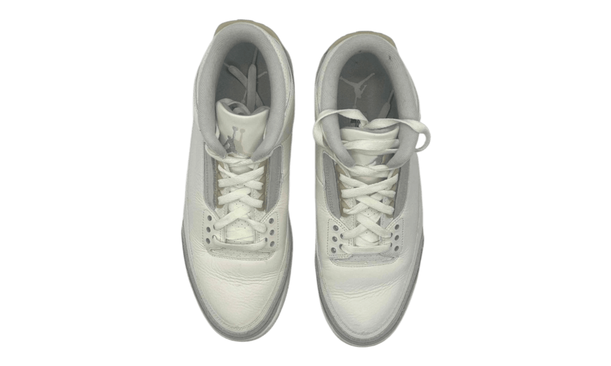 Air Jordan 3 Retro "Ivory Craft" (PreOwned)