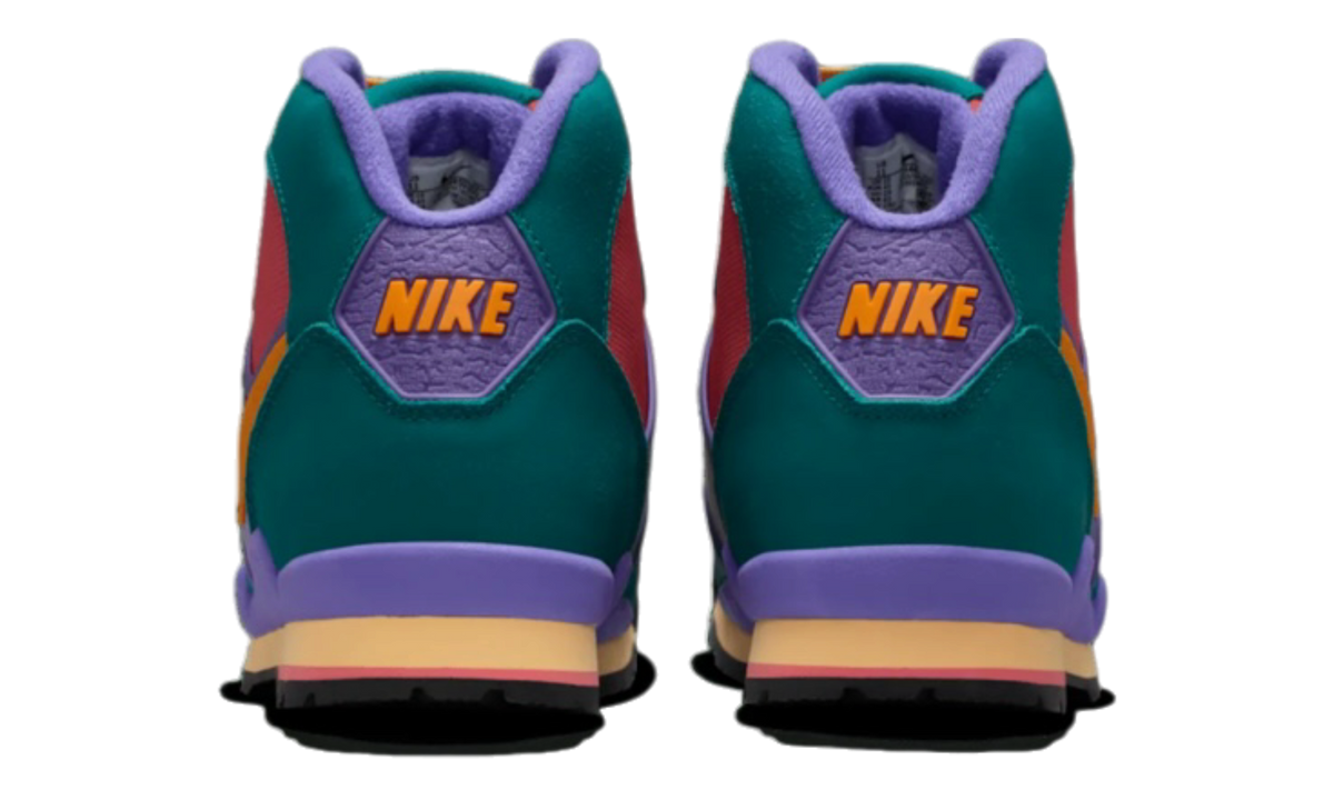 Nike Baltoro Bright Spruce Kumquat