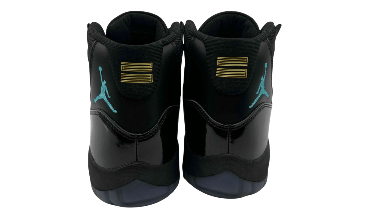 Jordan 11 Retro Gamma Blue (2025) (PreOwned)