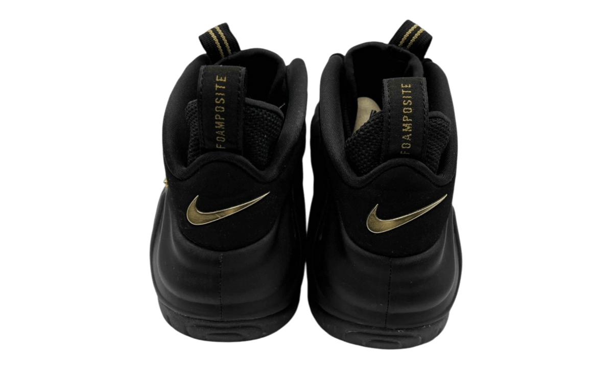 Nike Air Foamposite Pro Black Metallic Gold (Preowned)
