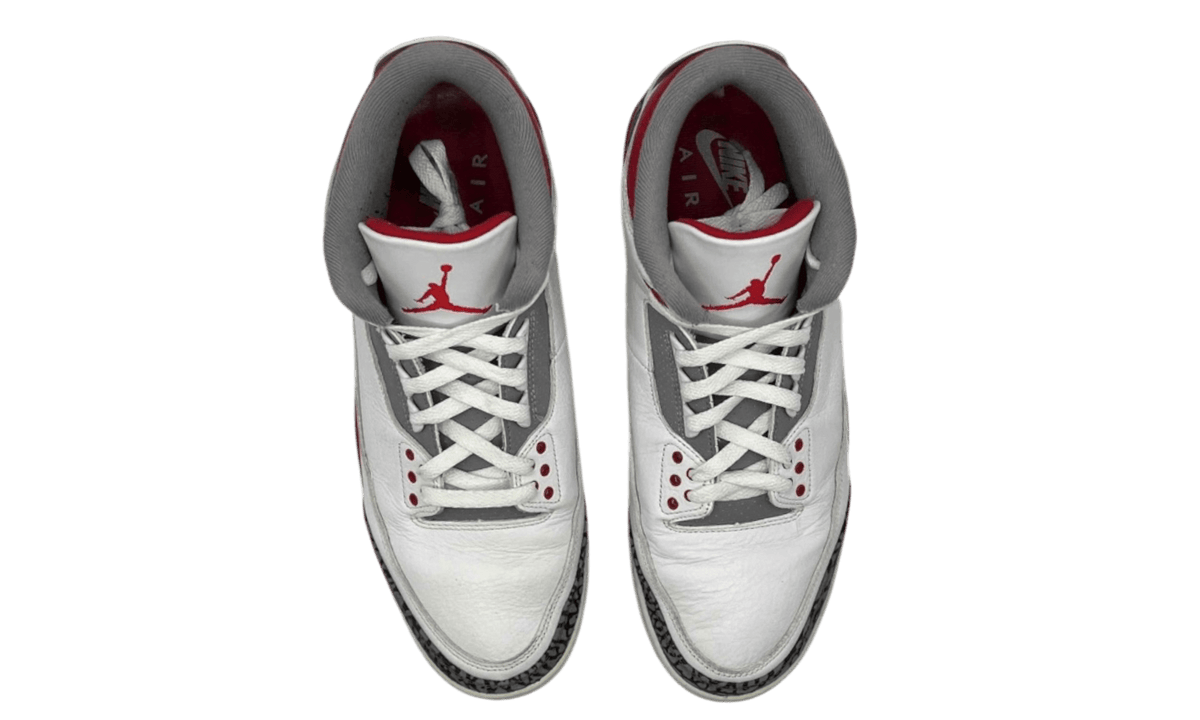 Jordan 3 Retro Fire Red (2022) (PreOwned)