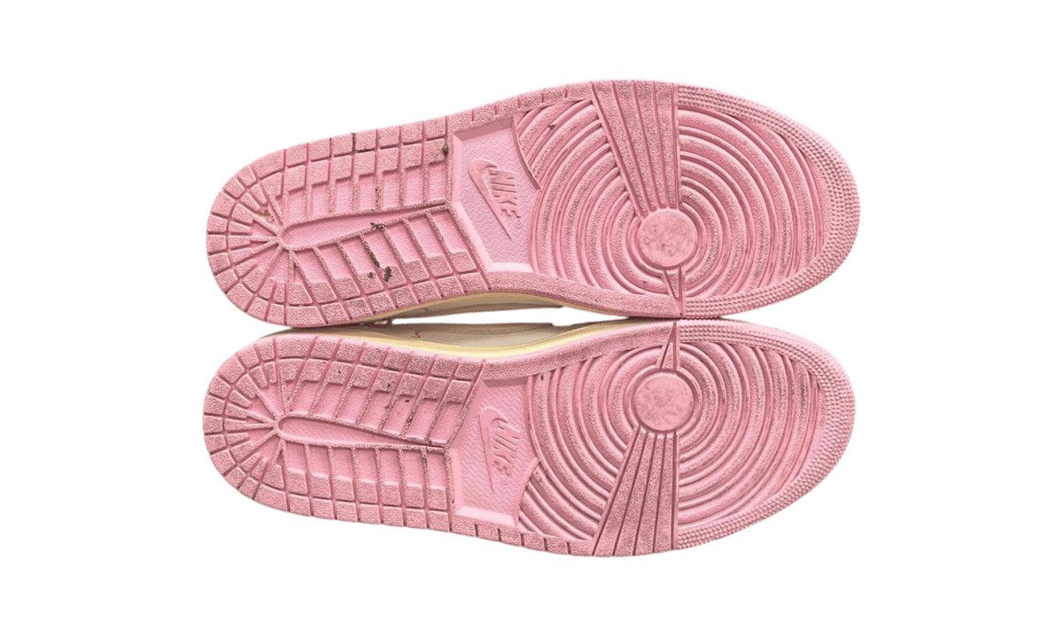 Jordan 1 Retro Low OG SP Travis Scott Shy Pink (PreOwned)