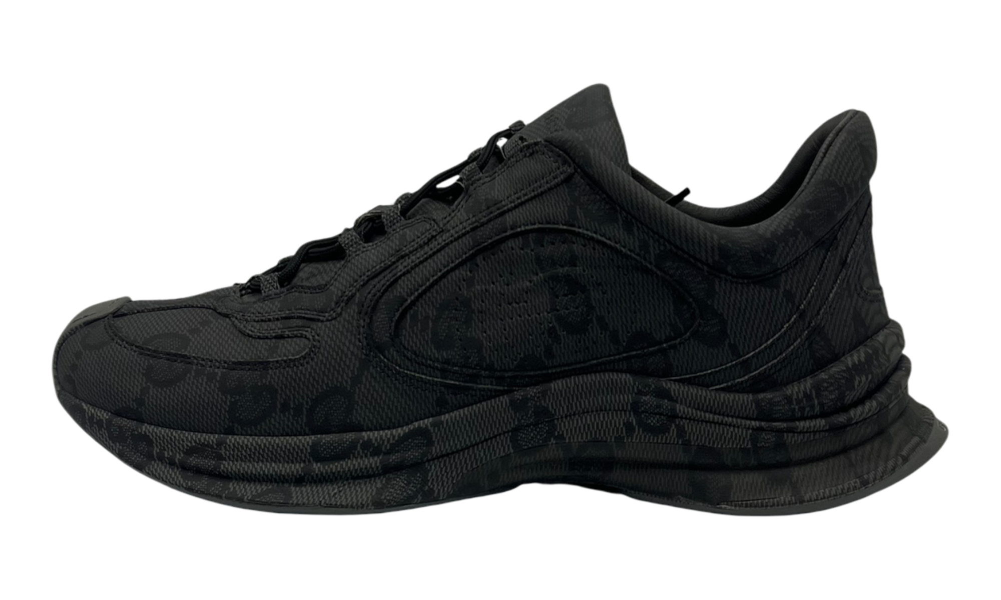 Gucci Run "GG Water Transfer Print Black" Sneakers (PreOwned)