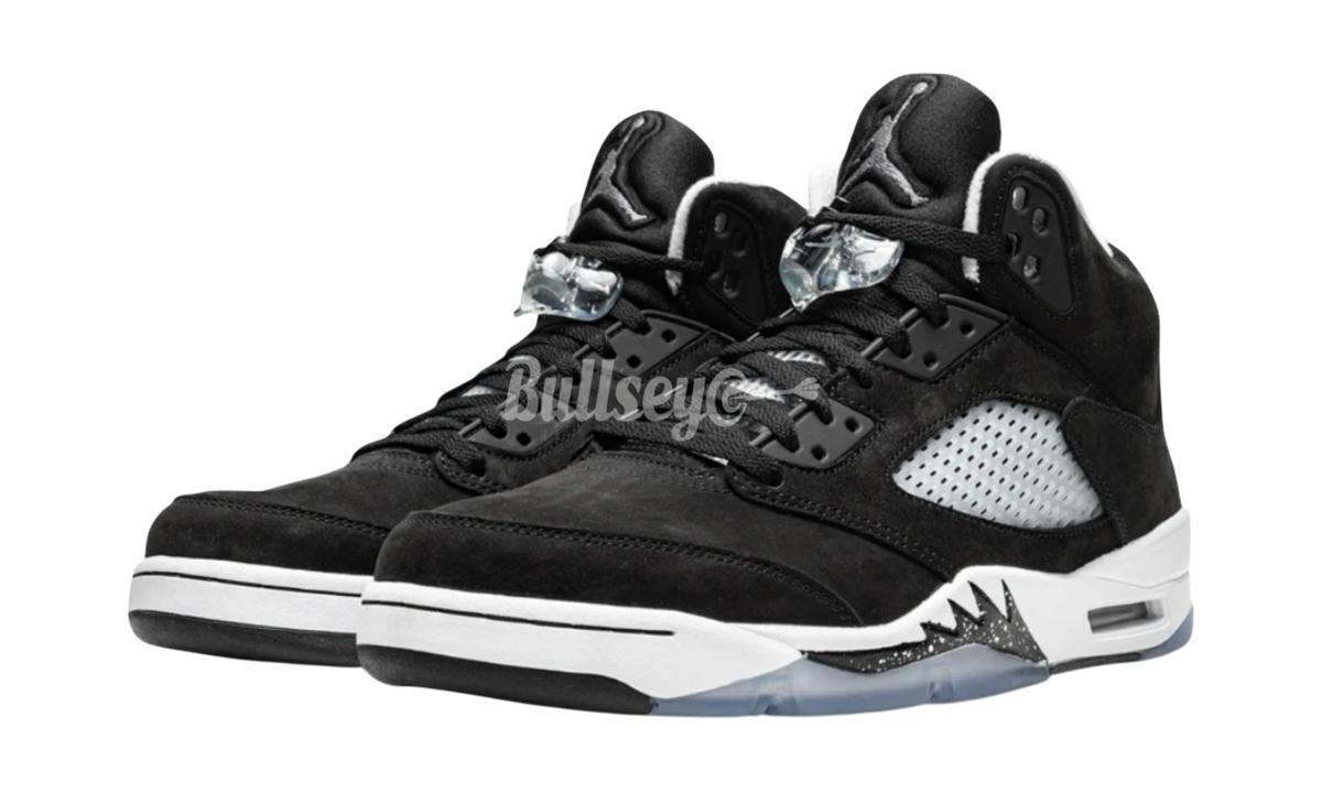 Jordan 5 Retro Moonlight (2021) (Discoloration)