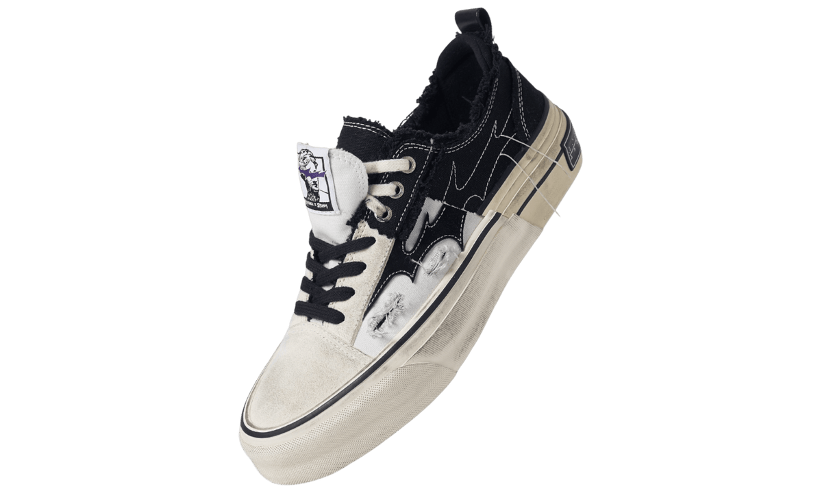 xVESSEL × Revenge x Storm Off-White / Black