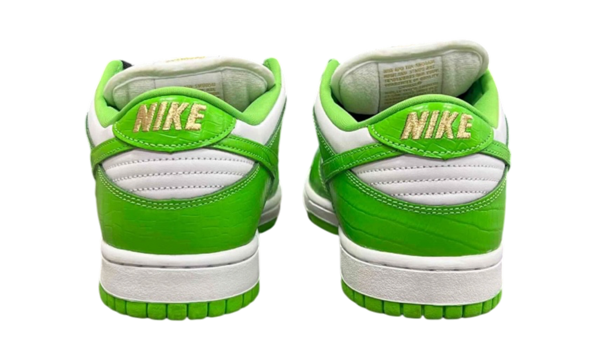 Nike SB Dunk Low Supreme Stars Mean Green (2021)(PreOwned)