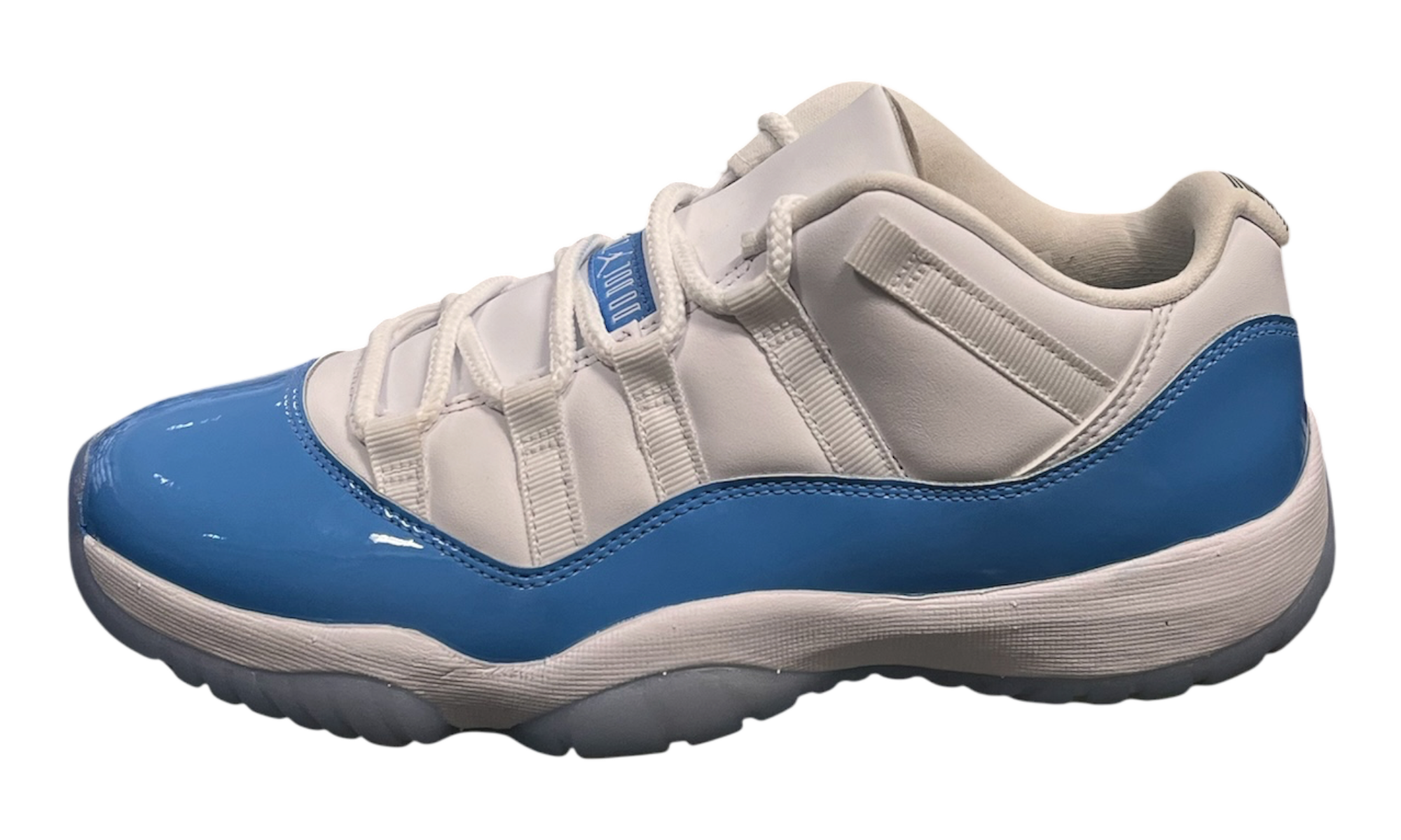 Jordan 11 Retro Low University Blue (2026)(PreOwned)