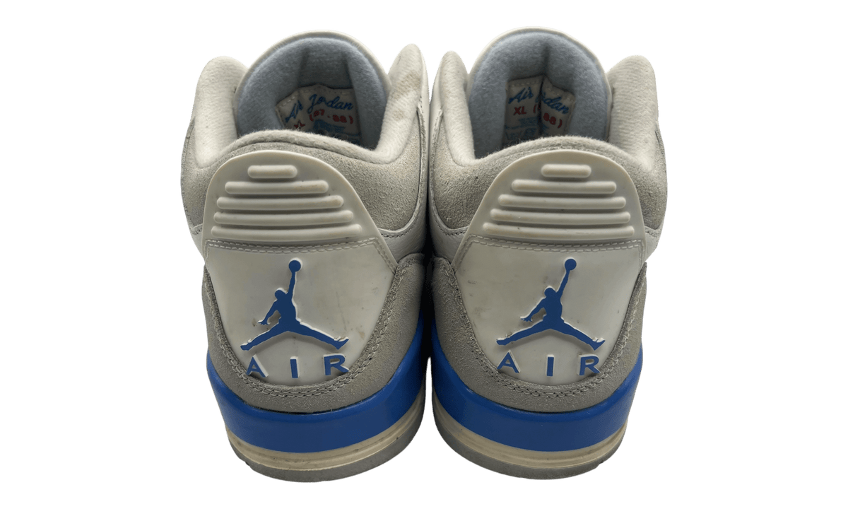 Jordan 3 Retro "Lucky Shorts" (PreOwned)