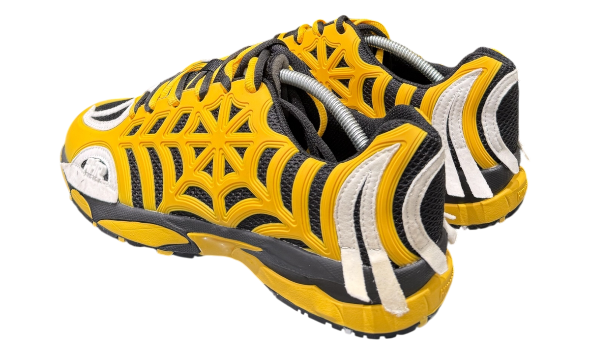 Humans At War With Peace Arachnid Yellow/Black Web Runners