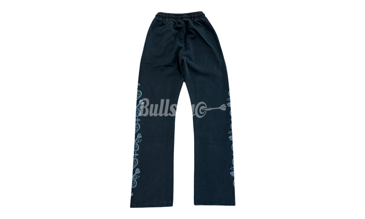 Bullseye Ace of Darts Washed Black Sweatsuit (Hoodie & Sweatpants)