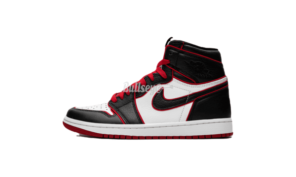 Air Jordan 1 Retro "Bloodline" (PreOwned)-Urlfreeze Sneakers Sale Online