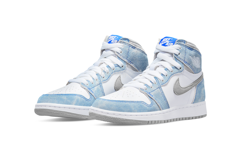 Rug Up with the Emils first attempt at making an Air jordan ZOOM 1 Chicago Winterised 'Archeo Brown' Retro "Hyper Royal" GS - Urlfreeze Sneakers Sale Online