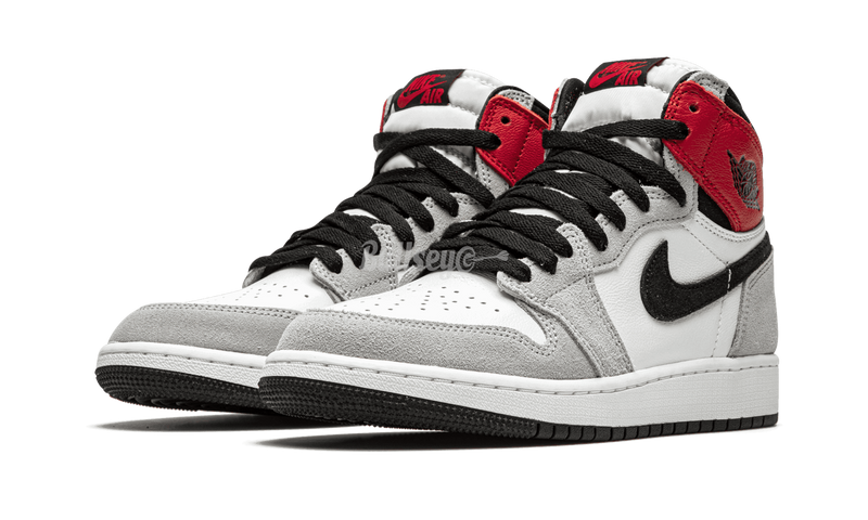 Air Jordan 1 Retro "Smoke Grey" GS - Bullseye Sneaker Boutique