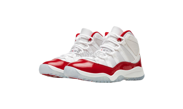 Jordan Red Air Jordan 11 PE Zoom CMFT Bulls sneakers Red Retro "Cherry" Pre-School