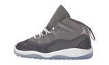 Air Jordan 11 Retro "Cool Grey" Toddler-Kendall Smith is trapped in the Air Jordan 11 Playoffs