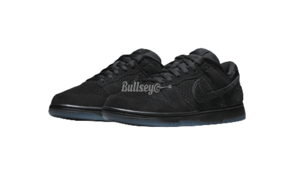 Nike Dunk Low SP Black "Undefeated" - Bullseye tjejer Sneaker Boutique