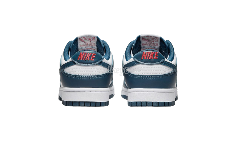 Nike Dunk Low "Valeriana Azul"